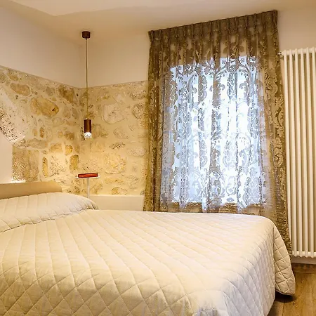 לינה וארוחת בוקר Dei Raselli