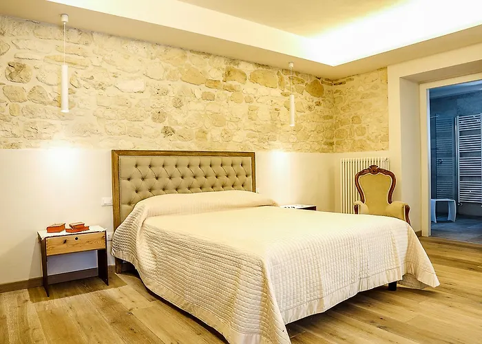 Dei Raselli Oda ve Kahvaltı 4*